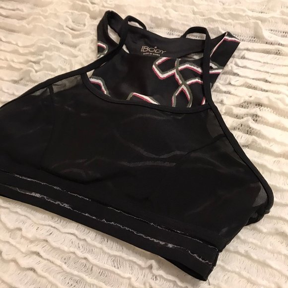 COTTON:ON sports bra tank top, 2layer mesh overlay - Picture 2 of 8